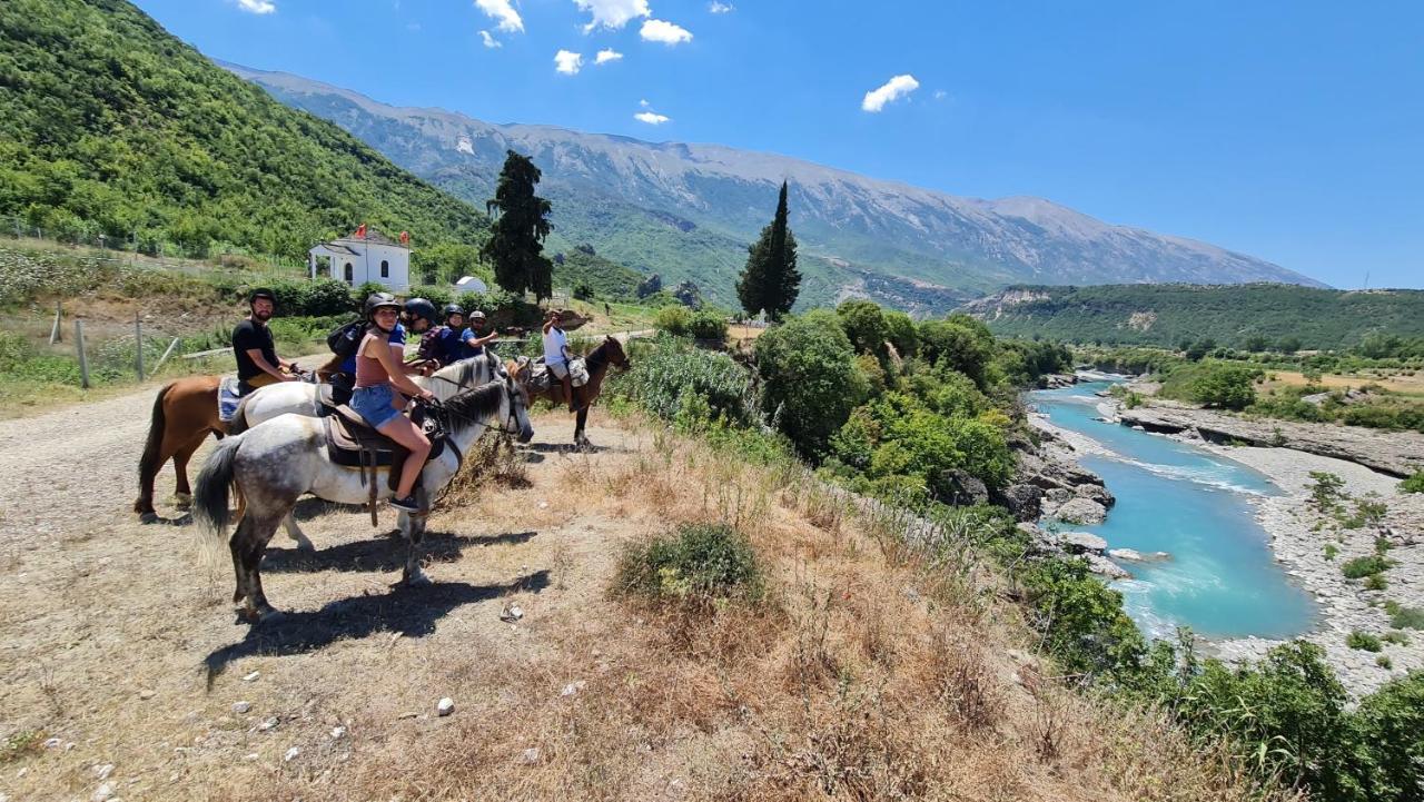 Funky Guest House & Adventures Përmet Dış mekan fotoğraf